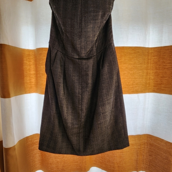 Express Design Studio Size 8 halterdress - Picture 2 of 9